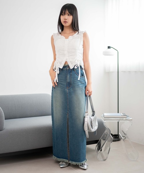 WEGO（ウィゴー）の「WEGO/フリンジロングスリットデニムスカート（デニムスカート・レディース・コバルトブルー/ブラック系3・FREE）」の4枚目の写真