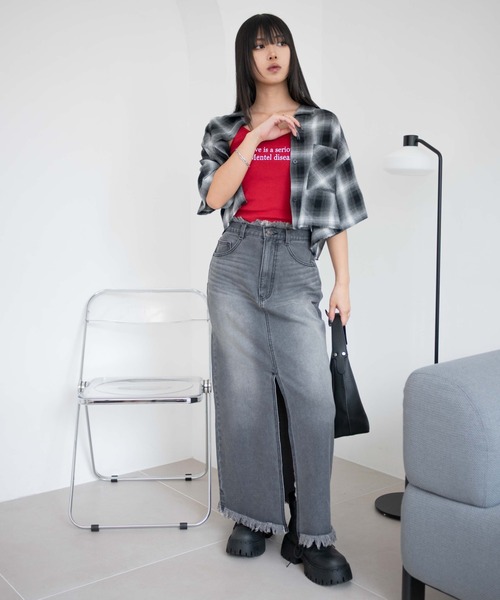 WEGO（ウィゴー）の「WEGO/フリンジロングスリットデニムスカート（デニムスカート・レディース・コバルトブルー/ブラック系3・FREE）」の11枚目の写真