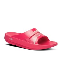 OOFOS｜ウーフォスのシューズ（ピンク/桃色系）通販 - ZOZOTOWN