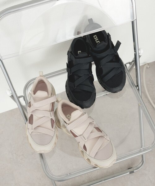 Omekashi(オメカシ)の「MIZUNO WAVE PROPHECY STRAP(スニーカー・レディース・ブラック/ベージュ・24cm/23cm/25cm)」の11枚目の写真