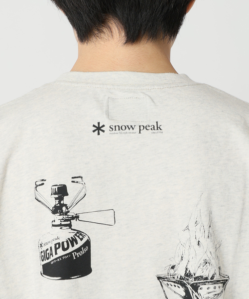 Snow Peak(スノーピーク)の「SNOW PEAK / スノーピーク 別注 ”GEAR” プリントTシャツ(Tシャツ/カットソー・メンズ・ブルー/ブラック系その他/アイボリー/ブラウン・SMALL/LARGE/MEDIUM)」の5枚目の写真