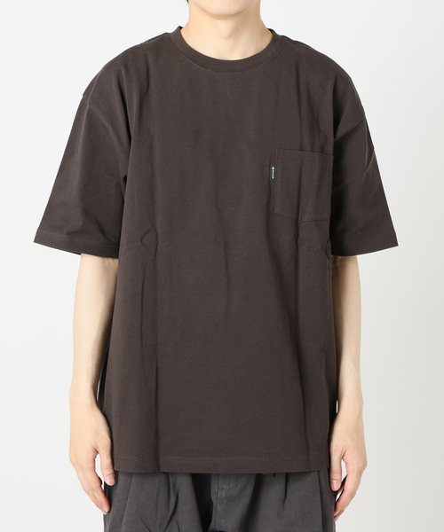 Snow Peak(スノーピーク)の「SNOW PEAK / スノーピーク 別注 ”GEAR” プリントTシャツ(Tシャツ/カットソー・メンズ・ブルー/ブラック系その他/アイボリー/ブラウン・SMALL/LARGE/MEDIUM)」の16枚目の写真