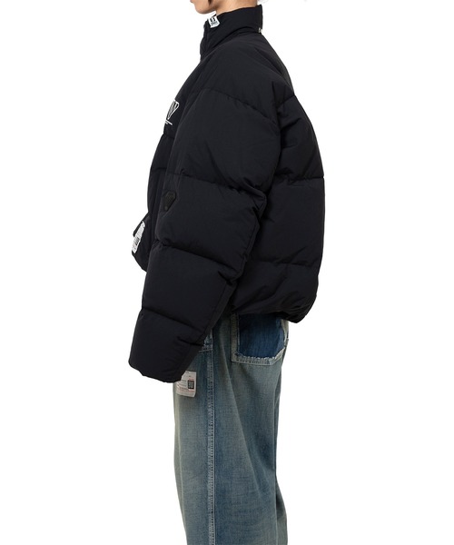 Maison MIHARA YASUHIRO(メゾンミハラヤスヒロ)の「Roll-up Hem Down Jacket(ダウンジャケット/コート・レディース・イエロー/ブラック・36/38/40)」の5枚目の写真