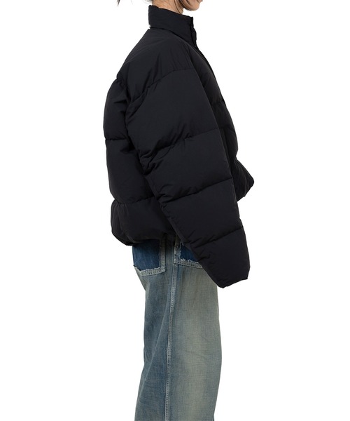 Maison MIHARA YASUHIRO(メゾンミハラヤスヒロ)の「Roll-up Hem Down Jacket(ダウンジャケット/コート・レディース・イエロー/ブラック・36/38/40)」の7枚目の写真