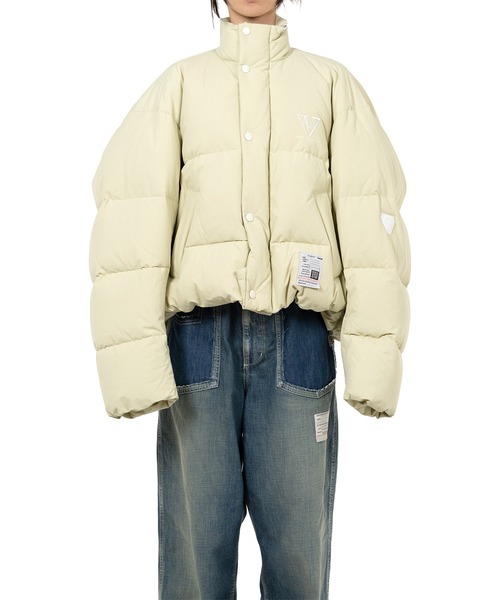 Maison MIHARA YASUHIRO(メゾンミハラヤスヒロ)の「Roll-up Hem Down Jacket(ダウンジャケット/コート・レディース・イエロー/ブラック・36/38/40)」の12枚目の写真