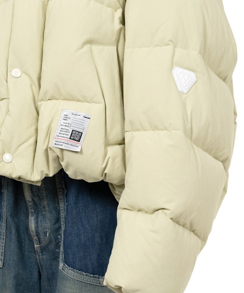 Maison MIHARA YASUHIRO(メゾンミハラヤスヒロ)の「Roll-up Hem Down Jacket(ダウンジャケット/コート・レディース・イエロー/ブラック・36/38/40)」の17枚目の写真