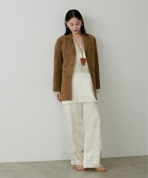 LARUTA（ラルータ）の「【LARUTA】フェイクスエード＆合皮切替テーラードジャケット（テーラードジャケット・レディース・ブラウン/キャメル/ライトベージュ/ブラック・FREE）」の10枚目の写真