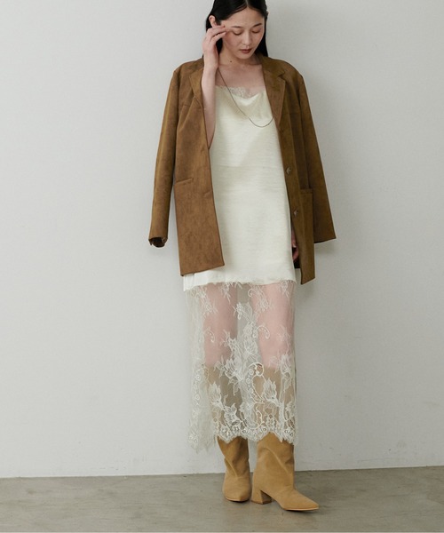 LARUTA（ラルータ）の「【LARUTA】フェイクスエード＆合皮切替テーラードジャケット（テーラードジャケット・レディース・ブラウン/キャメル/ライトベージュ/ブラック・FREE）」の7枚目の写真