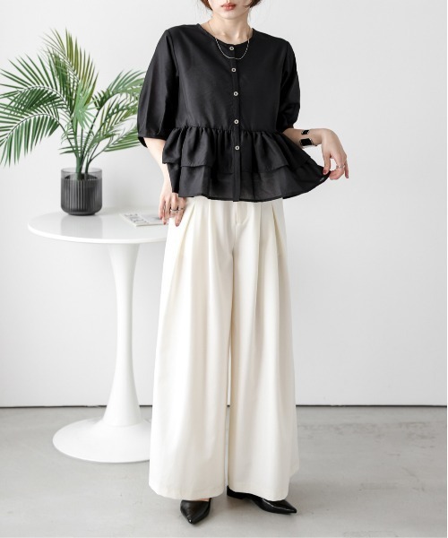 AMELY(エミリー)の「ティアードフリルペプラムシアーブラウス(シャツ/ブラウス・レディース・ブラック/ホワイト/ベージュ・フリー)」の17枚目の写真