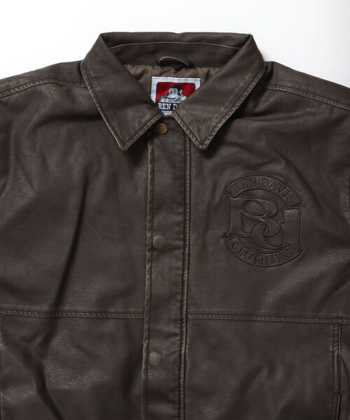 BEN DAVIS（ベンデイビス）の「【BEN DAVIS（ベンデイビス）】REMOVAL BOA COLLAR FAUX LEATHER JACKET / フェイクレザー ジャケット ボア ジップ キルティング ワッペン（ライダースジャケット・メンズ・その他1/ブラウン・X-LARGE/LARGE/MEDIUM）」の16枚目の写真