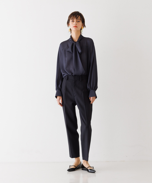 DESIGNWORKS（デザインワークス）の「サイド切替えストレートパンツ（その他パンツ・レディース・ダークネイビー/アイボリー・38/36/40）」の7枚目の写真