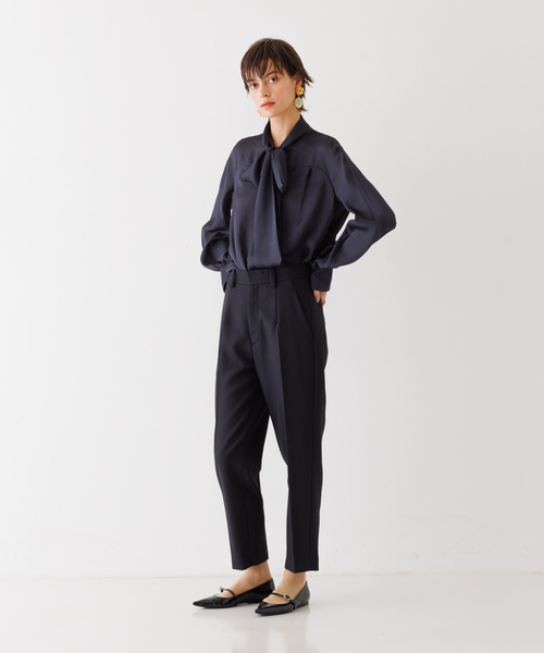 DESIGNWORKS（デザインワークス）の「サイド切替えストレートパンツ（その他パンツ・レディース・ダークネイビー/アイボリー・38/36/40）」の8枚目の写真