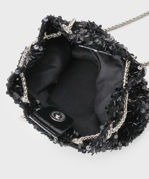 OPAQUE.CLIP（オペークドットクリップ）の「【2WAY】素材アソートシャイニー巾着ミニショルダーバッグ（ショルダーバッグ・レディース・シルバー系その他/ピンクゴールド/オフホワイト/ブラック/ホワイト系3・00）」の10枚目の写真