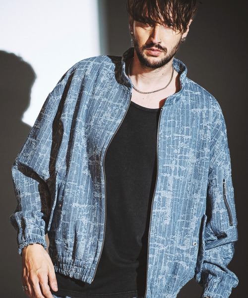 NO ID.（ノーアイディ）の「【NO ID.】JQ Denim Big Band Collar Blouson / JQ デニム ビッグ バンド カラー ブルゾン（ブルゾン・メンズ・ブルー/ライトブルー・ONE SIZE）」の2枚目の写真