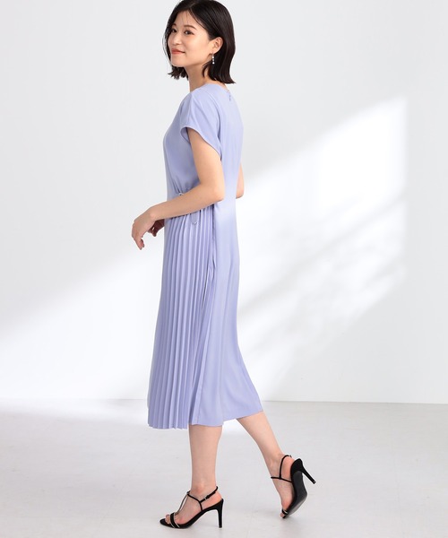 GALLORIA(ギャローリア)の「接触冷感 脇プリーツワンピース(ワンピース・レディース・ブラック/パープル・S/M/L/LL)」の5枚目の写真