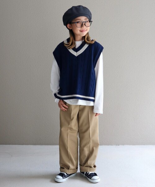 CIAOPANIC TYPY（チャオパニックティピー）の「【KIDS】TEE付きで簡単レイヤード！チルデンニットベスト（ニット/セーター・キッズ・ネイビー/グレー/バーガンディー・150/130/110）」の13枚目の写真
