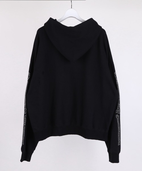 DISCOVERED(ディスカバード)の「DISCOVERED HOTFIX BONE&HEART PARKA(パーカー・メンズ・ホワイト/ブラック・1/3)」の4枚目の写真