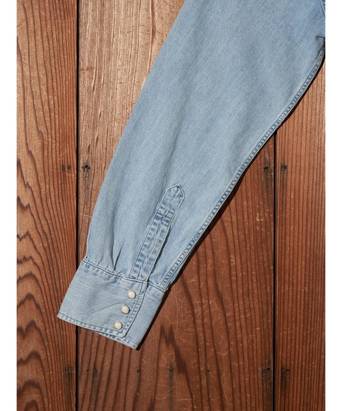 Levi's（リーバイス）の「Levi's/リーバイス LEVI'S(R) VINTAGE CLOTHING ショートホーンウエスタンシャツ（シャツ/ブラウス・メンズ・インディゴブルー・L/M/S/XL）」の6枚目の写真