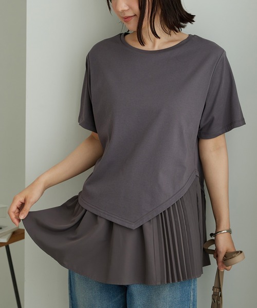 BELLUNA PLUS(ベルーナ)の「異素材切替裾アシメデザインチュニック(チュニック・レディース・オリーブ/ネイビー/チャコール・MEDIUM/X-LARGE/LARGE)」の2枚目の写真