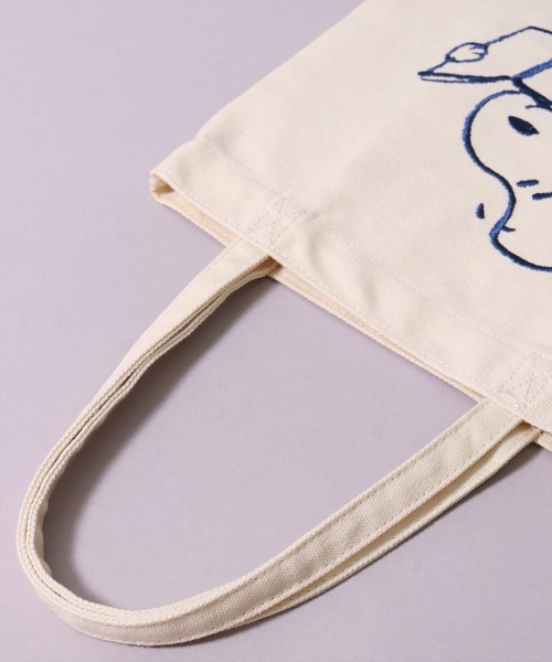 sanrio（サンリオ）の「(ACT)【sanrio】刺繍 キャンバス ミニ トートバッグ（トートバッグ・レディース・ブルーグレー/アイボリー/レッド/ピンク/ラベンダー・ONE SIZE）」の12枚目の写真