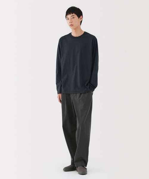 無印良品（ムジルシリョウヒン）の「紳士　天竺編みクルーネック長袖Ｔシャツ（ボーダー）（Tシャツ/カットソー・メンズ・ネイビー系/ダークブラウン系/ホワイト系/ブラック系・S/M/L/XL）」の6枚目の写真