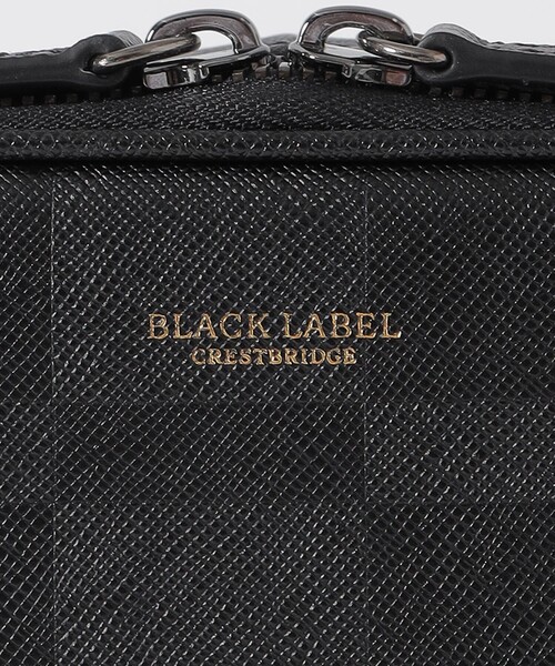 BLACK LABEL CRESTBRIDGE(ブラックレーベル・クレストブリッジ)の「エンボスチェックミニクロスボディバッグ(ショルダーバッグ・メンズ・ブラック/チャコールグレー・FREE)」の15枚目の写真