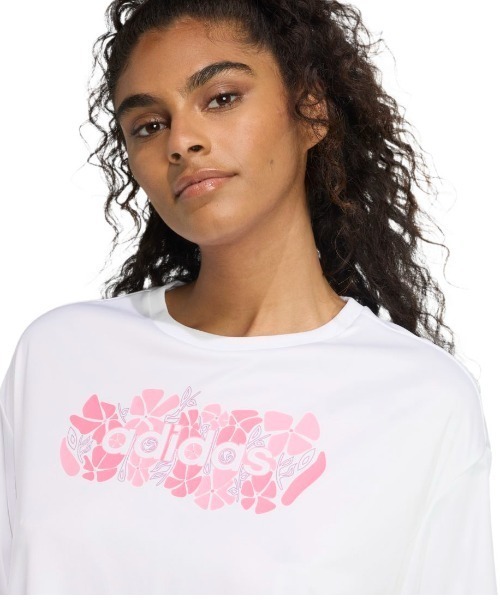 adidas(アディダス)の「アディダス adidas ソフトサイド スリム グラフィックTシャツ(Tシャツ/カットソー・レディース・ネイビー/ホワイト/ライラック・M/L)」の1枚目の写真