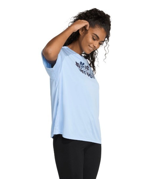 adidas(アディダス)の「アディダス adidas ソフトサイド スリム グラフィックTシャツ(Tシャツ/カットソー・レディース・ネイビー/ホワイト/ライラック・M/L)」の10枚目の写真