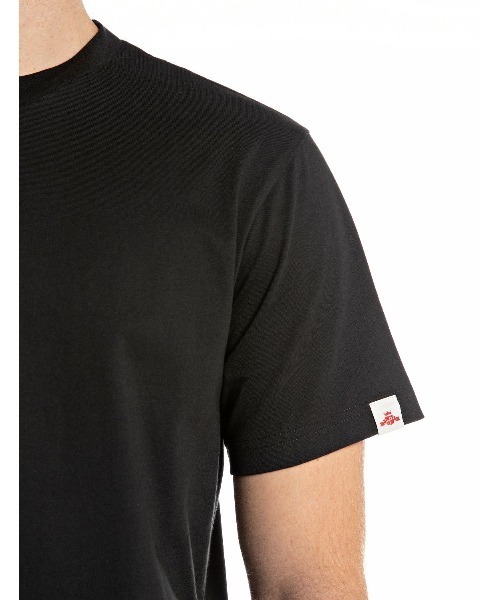 REPLAY（リプレイ）の「レギュラーフィット ベーシックジャージー LOGO Tシャツ（Tシャツ/カットソー・メンズ・ブラック/ホワイト/ダークネイビー・MEDIUM/SMALL/X-LARGE/LARGE）」の7枚目の写真