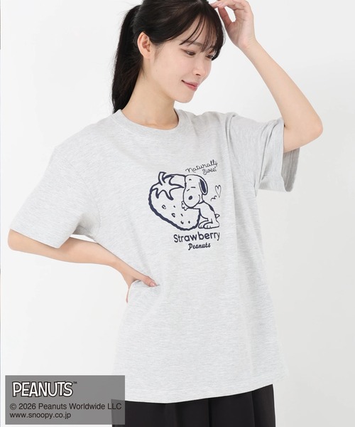 STRAWBERRY-FIELDS（ストロベリーフィールズ）の「PEANUTコラボTシャツ（Tシャツ/カットソー・レディース・オフホワイト/トップグレー・2）」の6枚目の写真