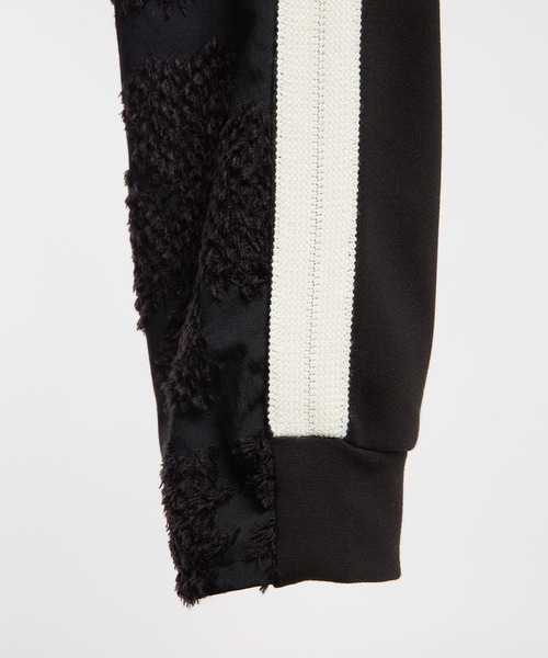 gomme(ゴム)の「4リーフクローバーJQ トラックパンツ(その他パンツ・レディース・ブラック/グレー・MEDIUM)」の21枚目の写真