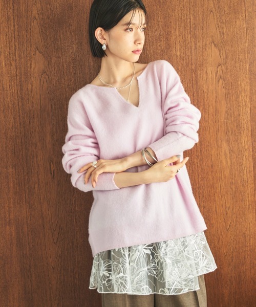 Doux archives（ドゥアルシーヴ）の「カシミヤウールキーネックニットプルオーバー（ニット/セーター・レディース・アイボリー/グレー/ピンク・FREE）」の16枚目の写真