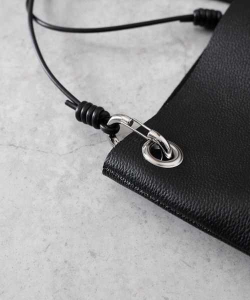 Senti（センティ）の「SENTI SHRINK LEATHER SHOULDER BAG シュリンクレザーショルダーバッグ（ショルダーバッグ・メンズ・ブラック/ブラック系その他・FREE）」の16枚目の写真