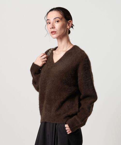 フォックスカシミヤブレンド Vネックニットプルオーバー（ニット