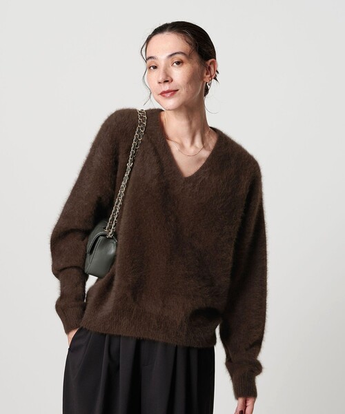 フォックスカシミヤブレンド Vネックニットプルオーバー（ニット