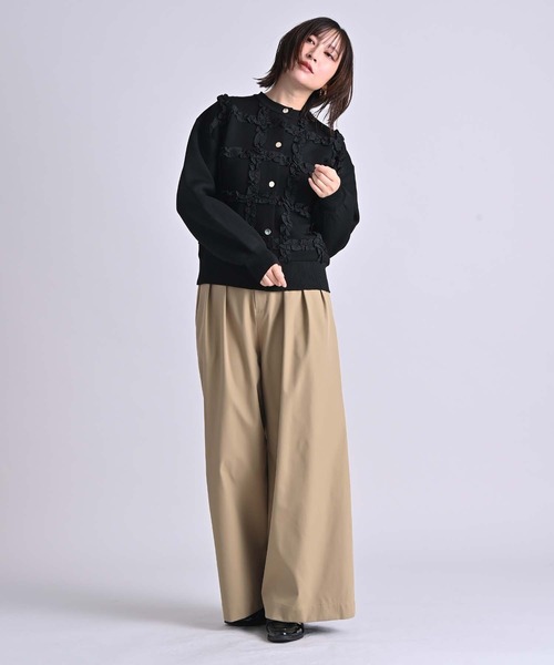 RAW FUDGE（ローファッジ）の「３タックワイドパンツ（スラックス・レディース・ブラック/キャメル・M）」の17枚目の写真