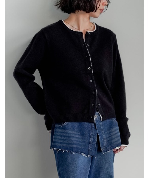 Re:EDIT（リエディ）の「[2025AW COLLECTION]配色アルパカタッチニットカーディガン（カーディガン/ボレロ・レディース・ブラック/グレー系その他/ブラウン系その他/グレー/ブラック系その他/ホワイト/レッド/ブルー系その他・MEDIUM/LARGE）」の3枚目の写真