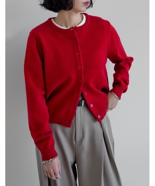 Re:EDIT（リエディ）の「[2025AW COLLECTION]配色アルパカタッチニットカーディガン（カーディガン/ボレロ・レディース・ブラック/グレー系その他/ブラウン系その他/グレー/ブラック系その他/ホワイト/レッド/ブルー系その他・MEDIUM/LARGE）」の8枚目の写真