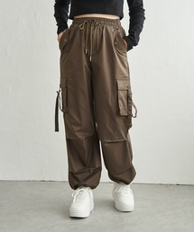 VENCEEXCHANGE（ヴァンスエクスチェンジ）の「フラップポケットタブ付きカーゴパンツ（カーゴパンツ）」