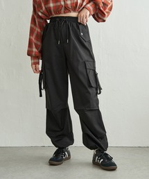 VENCEEXCHANGE（ヴァンスエクスチェンジ）の「フラップポケットタブ付きカーゴパンツ（カーゴパンツ）」