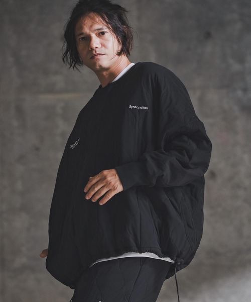 GLIMCLAP(グリムクラップ)の「mlt5414-Wave Quilted Ripstop Pullover ウェーブキルトプルオーバー(192-035-gla-cf)(その他トップス・メンズ・ブラック・S/M/L)」の4枚目の写真