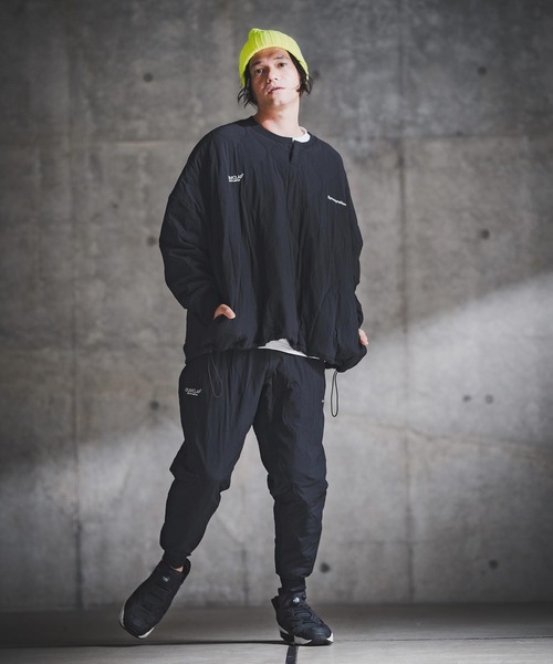 GLIMCLAP(グリムクラップ)の「mlt5414-Wave Quilted Ripstop Pullover ウェーブキルトプルオーバー(192-035-gla-cf)(その他トップス・メンズ・ブラック・S/M/L)」の11枚目の写真