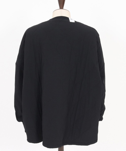 GLIMCLAP(グリムクラップ)の「mlt5414-Wave Quilted Ripstop Pullover ウェーブキルトプルオーバー(192-035-gla-cf)(その他トップス・メンズ・ブラック・S/M/L)」の13枚目の写真