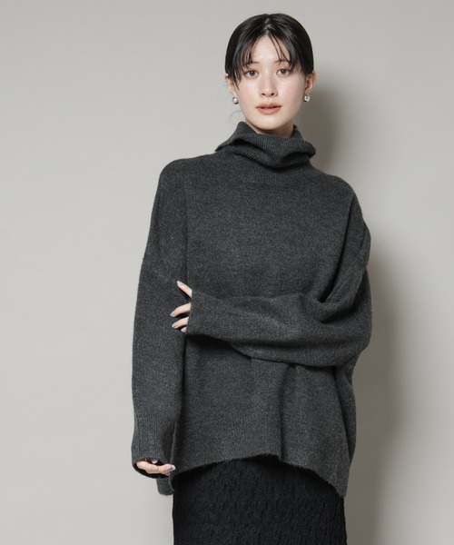 NANO universe（ナノユニバース）の「タートルワイドシルエット圧縮ニット（ニット/セーター・レディース・グレー/ライトベージュ/チャコール・FREE）」の6枚目の写真