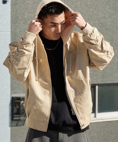 エストゥロワルーズ　　新品　　リメイクレザーフード付きジャンバー us01dbr.jpg