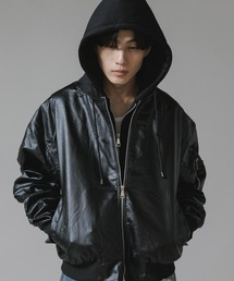 Theater code（シアターコード）の「Layered-Style Hooded Leather Jacket / レイヤード風 フード付き レザーブルゾン（MA-1）」