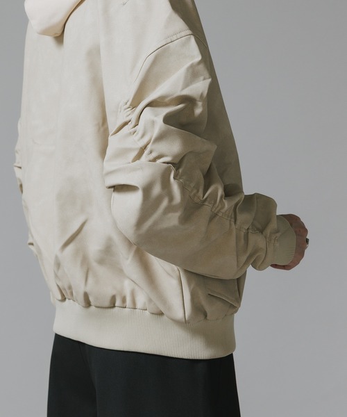 Theater code（シアターコード）の「Layered-Style Hooded Leather Jacket / レイヤード風 フード付き レザーブルゾン（MA-1・メンズ・ブラック/カーキ/チャコール・M/L）」の13枚目の写真