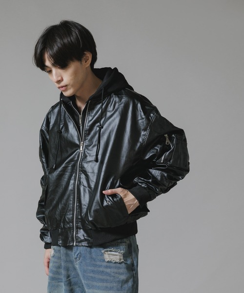 Theater code（シアターコード）の「Layered-Style Hooded Leather Jacket / レイヤード風 フード付き レザーブルゾン（MA-1・メンズ・ブラック/カーキ/チャコール・M/L）」の5枚目の写真