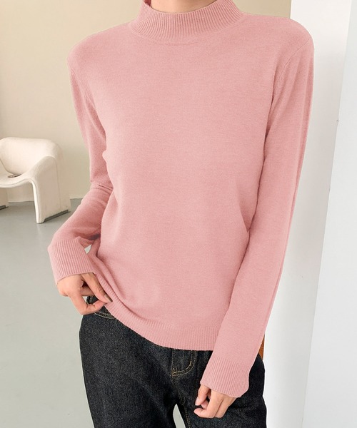 LOWO（ロワ）の「【12色展開】ハイネック ニット プルオーバー（ニット/セーター・レディース・オフホワイト/グレー/ブラック/グレイッシュベージュ/カーキ/ベビーピンク/モカ/ベージュ/マスタード/ブラウン/ピンク/レッド・FREE）」の11枚目の写真