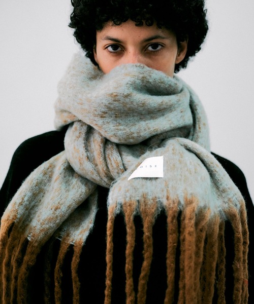 NOISE MAKER（ノイズメーカー）の「バイカラーボリュームフリンジマフラー（マフラー・レディース・ブルー系/ピンク系/グリーン系/ブラウン系/パープル系・FREE）」の20枚目の写真